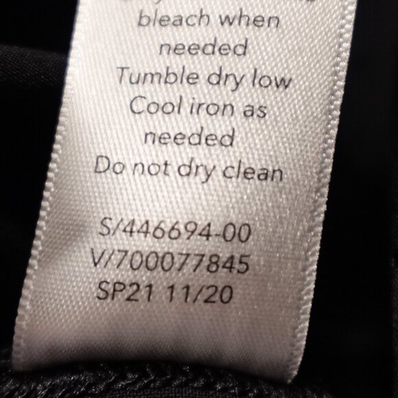 Athleta Hustle 3" Running Shorts Women’s Large Black - Picture 12 of 12